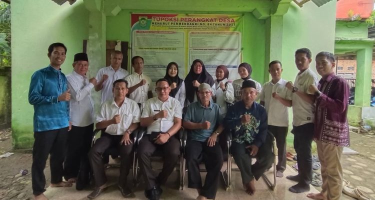 Pemerintah Kecamatan Tanah Sepenggal dan Dusun Tenam