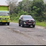 Truk Batu Bara Bebas Lewat Jalan Lintas Sumatera